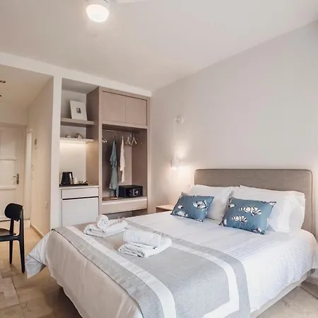 Iliada Hotel Gouviá