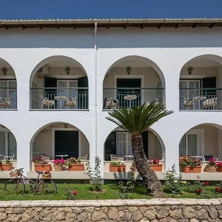 Iliada Hotel 3*