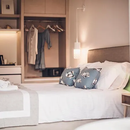Iliada Hotel 3*