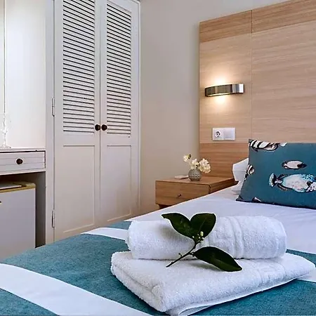 Iliada 3* Gouvia