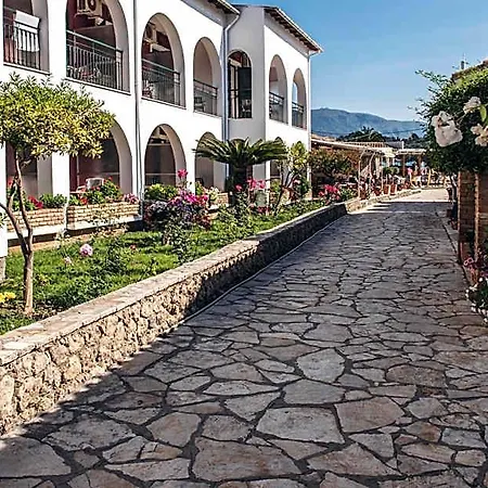 Iliada 3* Gouvia