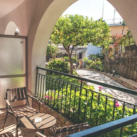 Hotel Iliada 3*