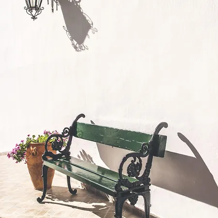 Iliada Hotel 3*